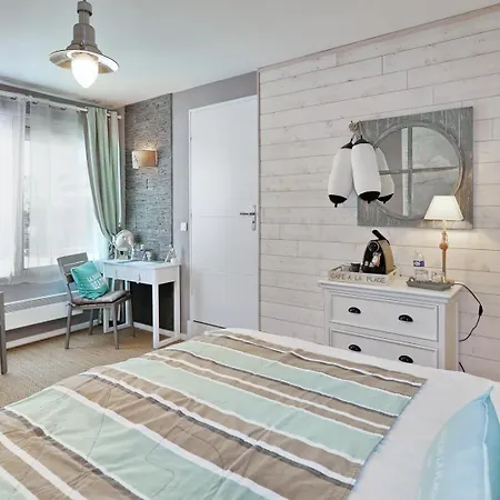 La Maison Au-dessus Des Voiles Pensión 3*