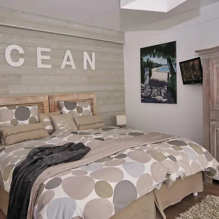 La Maison Au-dessus Des Voiles Pensión La Baule-Escoublac