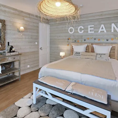 Гостевой дом La Maison Au-dessus Des Voiles 3*