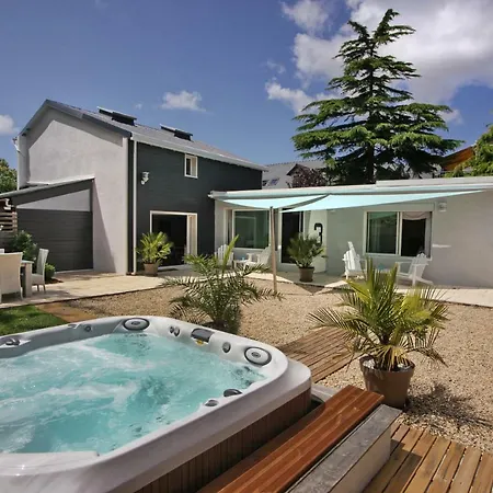 Гостевой дом La Maison Au-dessus Des Voiles 3*