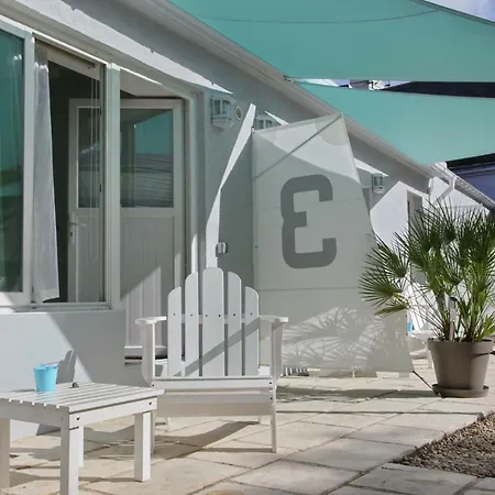 La Maison Au-dessus Des Voiles Bed & Breakfast 3*