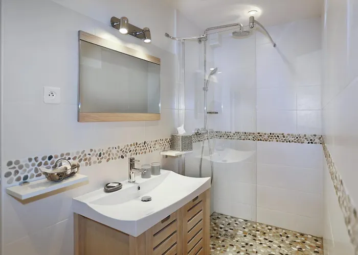 La Maison Au-dessus Des Voiles