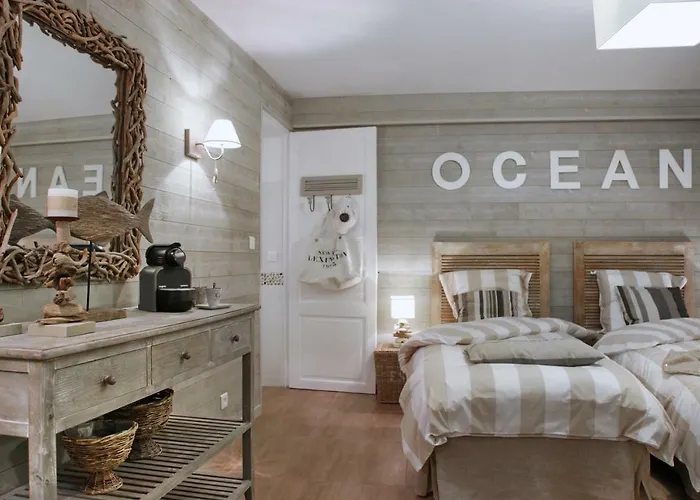 La Maison Au-dessus Des Voiles